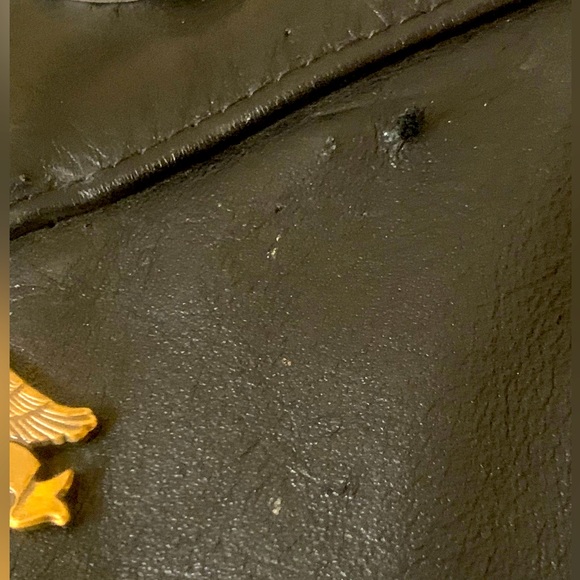 PARK V Vintage 90s Custom Black Leather Biker Vest w/Metal Pins-Patches -Size 42 - Picture 9 of 13